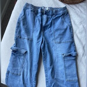 Wide Leg Cargo Jeans
